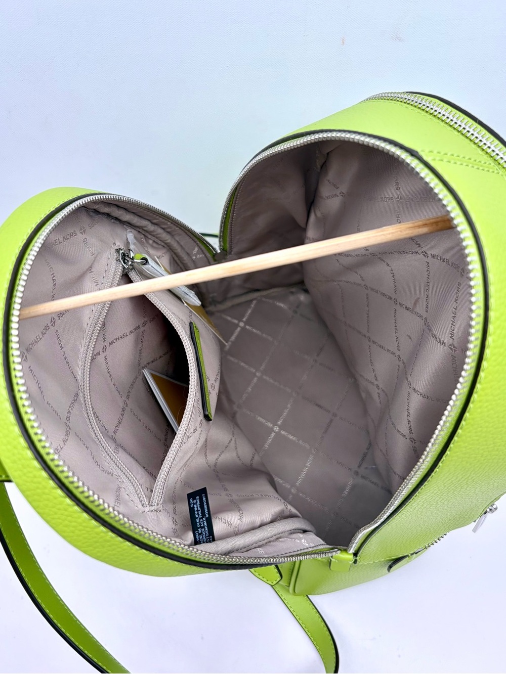 Michael Kors Rhea medium backpack and wallet Set Lime - Picture 7 of 16